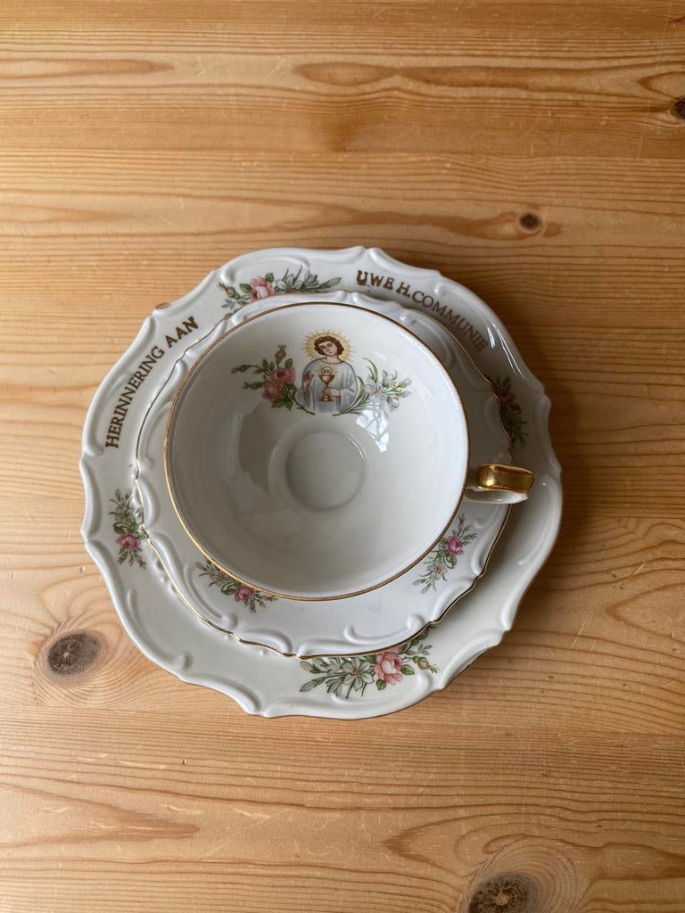 Kopje , onderschotel en bordje Bavaria, Enlèvement