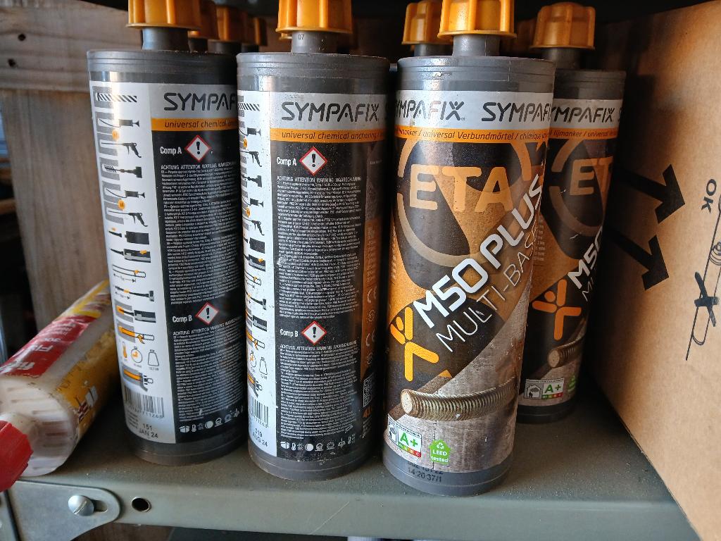 Chemisch anker, Doe-het-zelf en Bouw, Ophalen of Verzenden