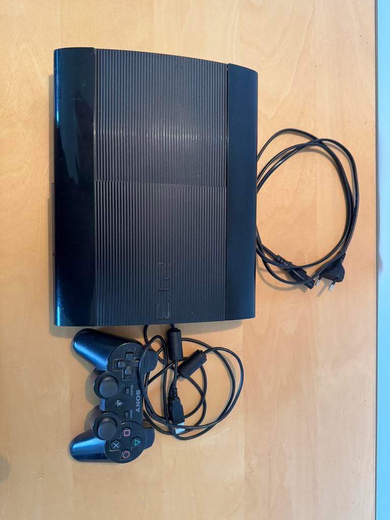 Ps3 slim 500GB + 17 games, Consoles de jeu & Jeux vidéo, Consoles de jeu | Sony PlayStation 3, Enlèvement ou Envoi, Comme neuf