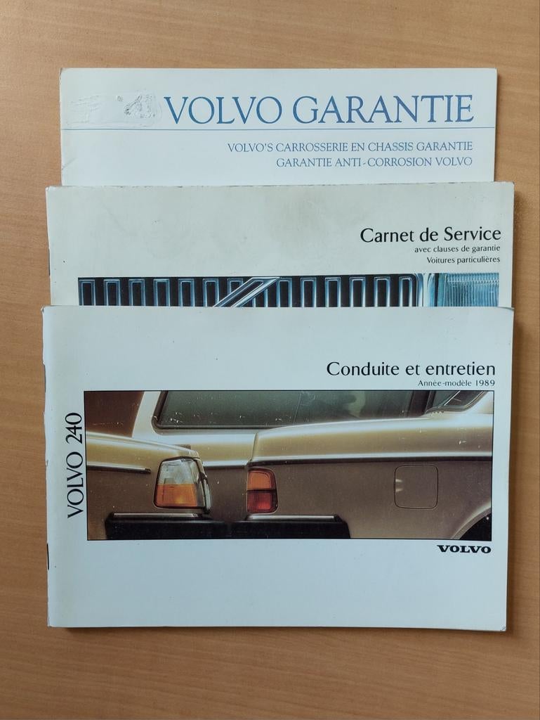 Volvo 240 gebruikershandleiding, Auto diversen, Handleidingen en Instructieboekjes, Ophalen of Verzenden