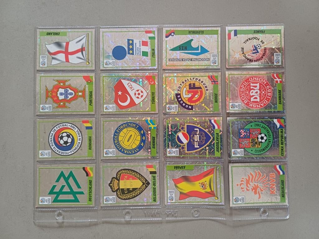Panini euro 2000 set team badges, Enlèvement ou Envoi