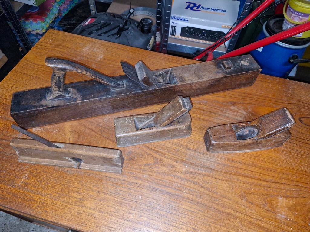 Oude houten schaven schaaf groot en klein, Ophalen