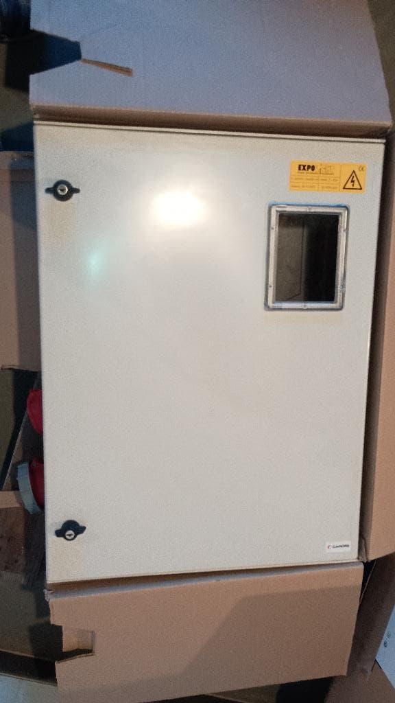 Werfkast, Ophalen, Nieuw, Stopcontact