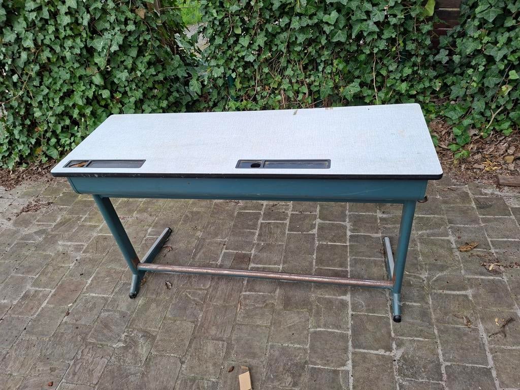 Oud schoolbankje (2 stuks), Ophalen