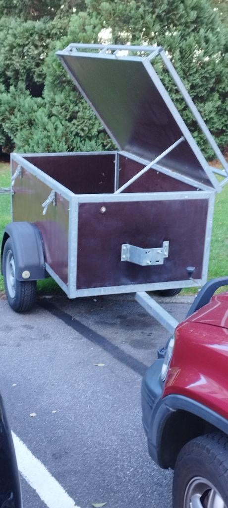 REMORQUE, Enlèvement