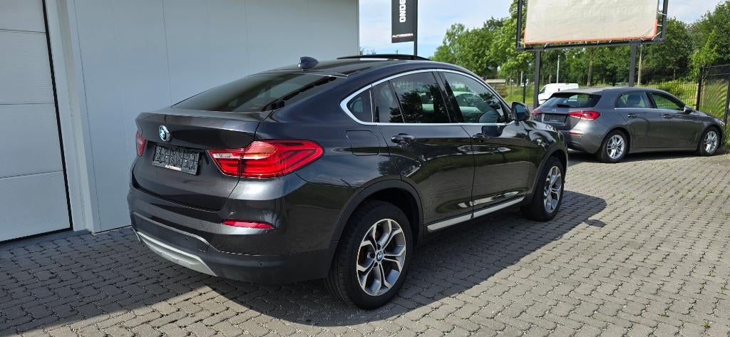 BMW X4 3.0 dAS xDrive Camera/Opendak/Garantie, Automaat, Euro 6, 2993 cc, Zwart