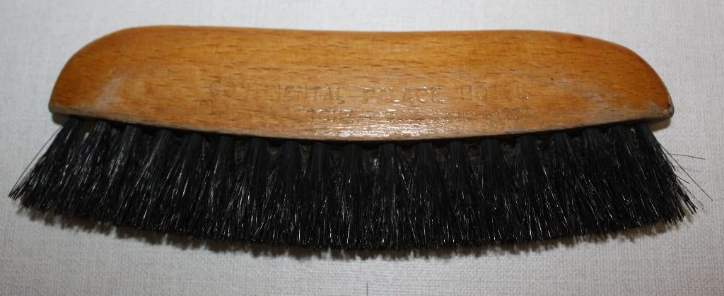 borsteltje uit Continental Palace Hotel Blankenberge, Enlèvement ou Envoi, Soins personnels