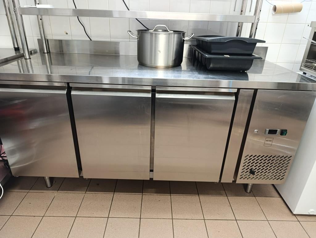 frigobank 334L, Zakelijke goederen, Ophalen, Gebruikt, Inox Meubilair