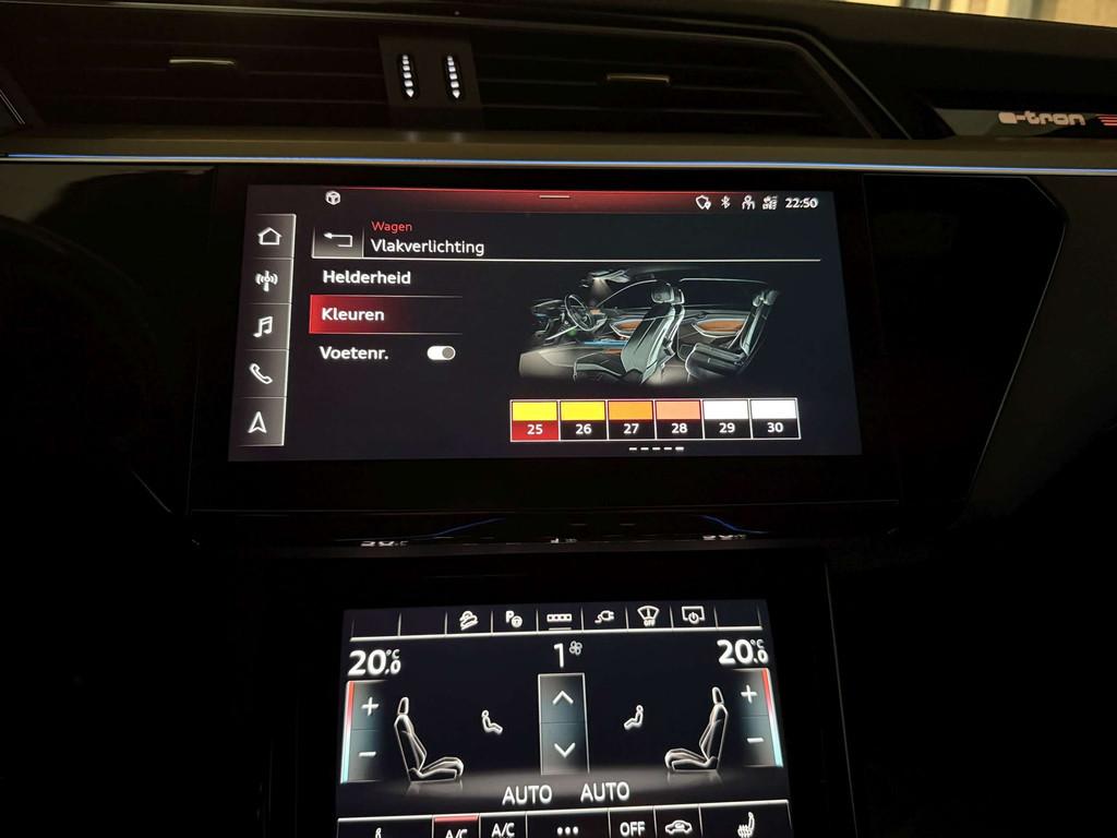 Audi Q8 e-tron 313PK BLACK EDITION * MATRIX * CAM * CAR PLAY, Auto's, Automaat, 230 kW, Gebruikt, Zwart