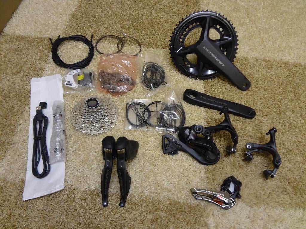 Nieuw Shimano Ultegra R8150 DI2 Velgrem 12 sp Groep set, Sports & Fitness, Cyclisme, Neuf, Autres types, Enlèvement ou Envoi