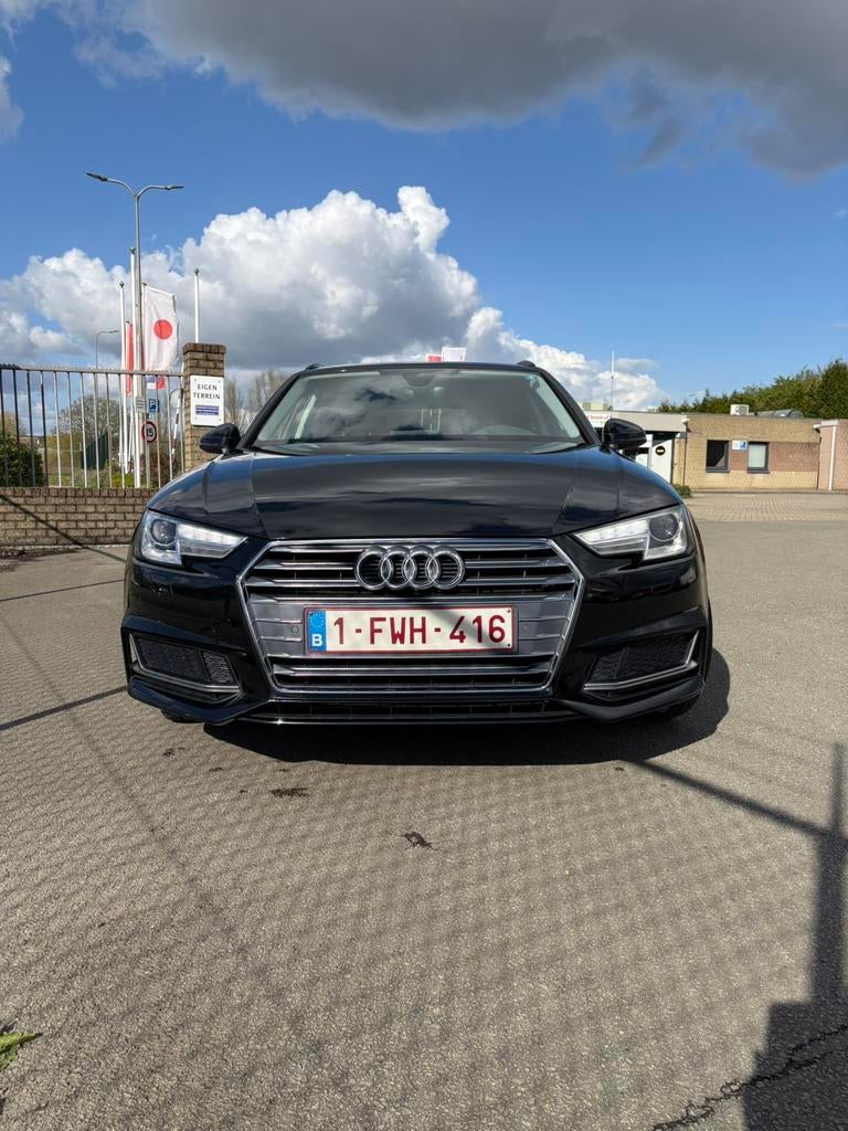 Zo goed als nieuwe Audi A4 35 tdi B9 avant, Stof, 4 cilinders, A4, 5 deurs