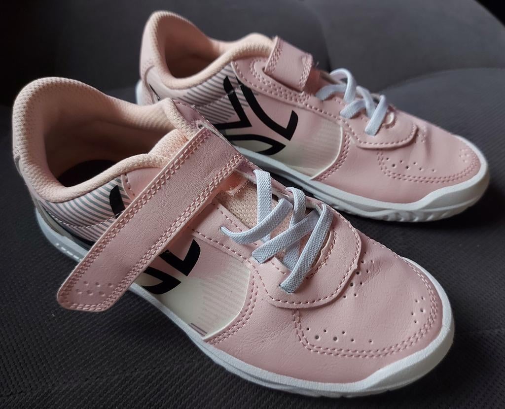 Chaussures - Baskets Artengo pointure 34, Comme neuf, Enlèvement, Chaussures de sport, Fille