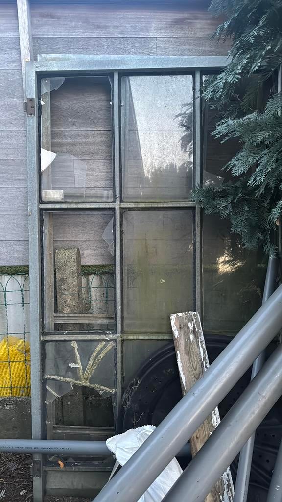 Stalen dubbele raam, Doe-het-zelf en Bouw, Glas en Ramen, Ophalen, Zo goed als nieuw