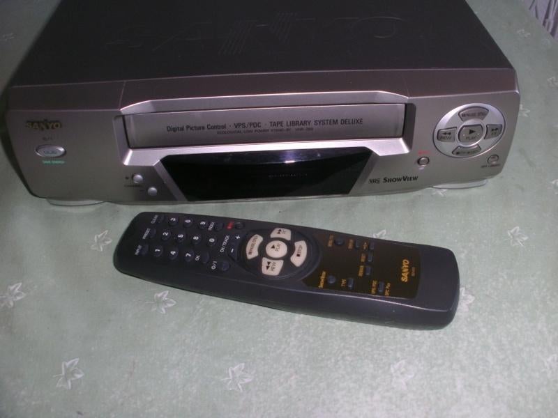 SANYO VHR 289, Enlèvement, Comme neuf, Lecteur ou enregistreur VHS