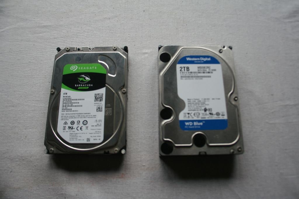 Seagate Barracuda 4TB wESTERN DIGITAL bLUE 2TB, Computers en Software, Ophalen, SATA, HDD