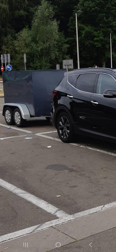 Dubbelasser aanhangwagen niet geremd, Ophalen