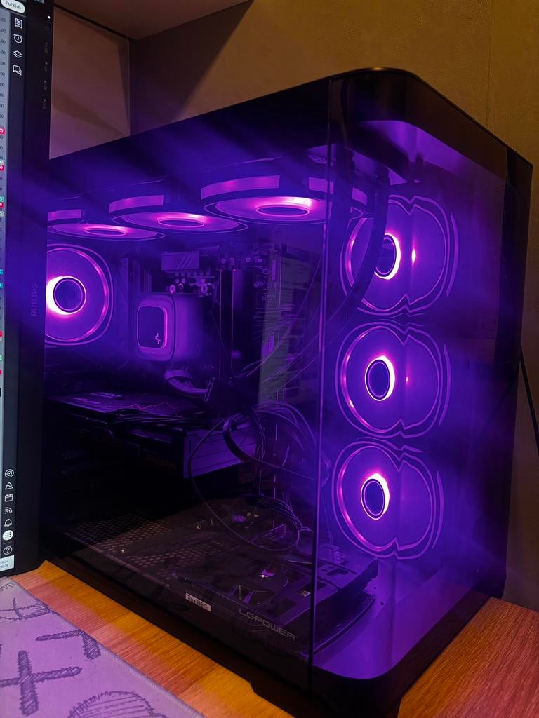 High end gaming pc, Ophalen, Zo goed als nieuw