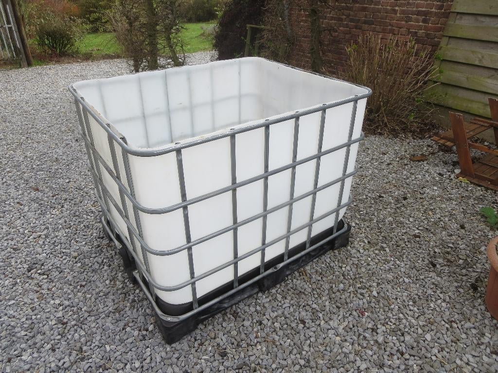 cuve ouverte 800 litres, Enlèvement, Utilisé