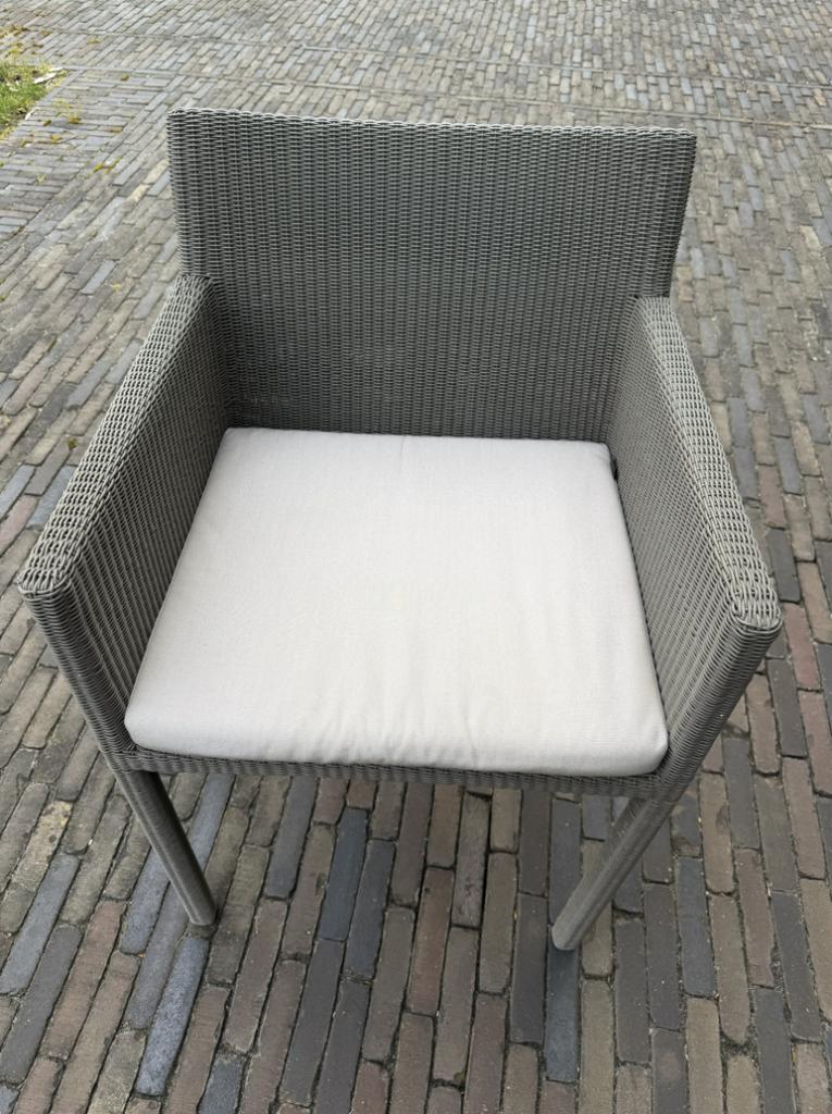 Tuinstoelen taupe Tribu 6 stuks + tuintafel, Tuin en Terras, Tuinstoelen, Zo goed als nieuw, Kunststof, Ophalen