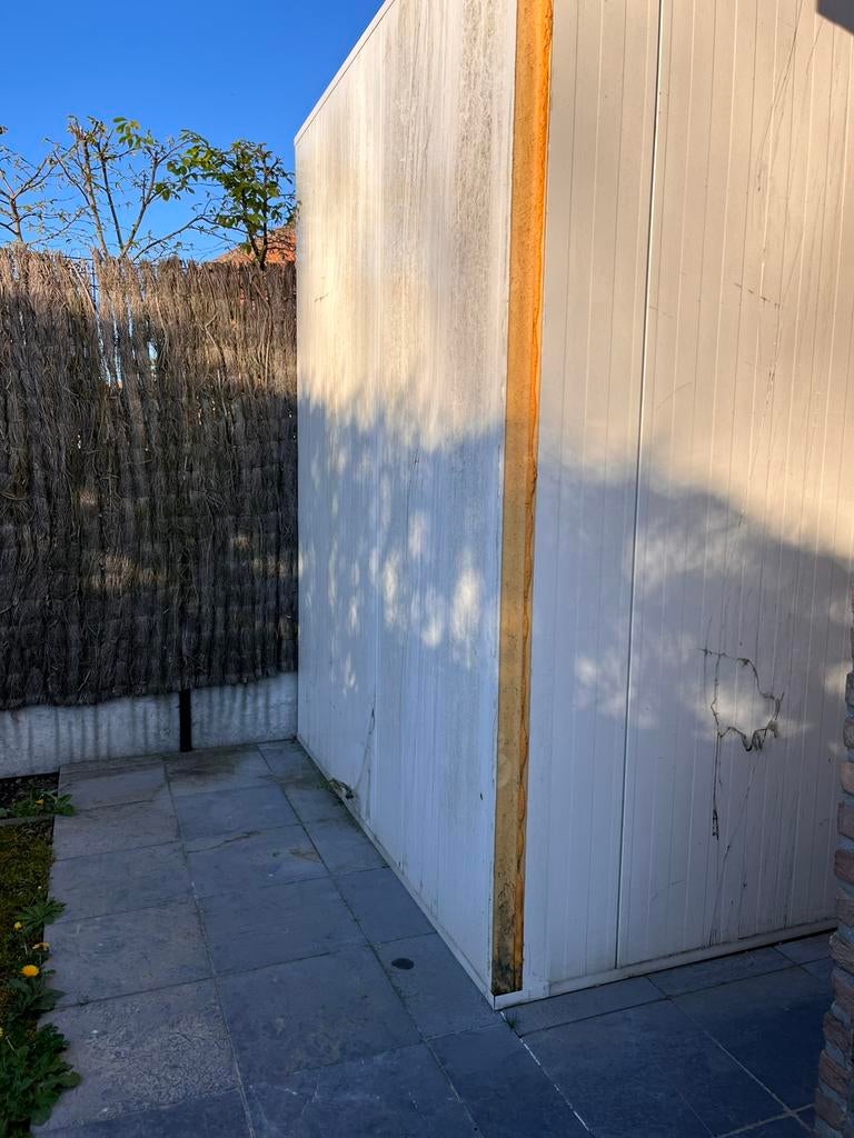 Conteneur réfrigéré, Enlèvement