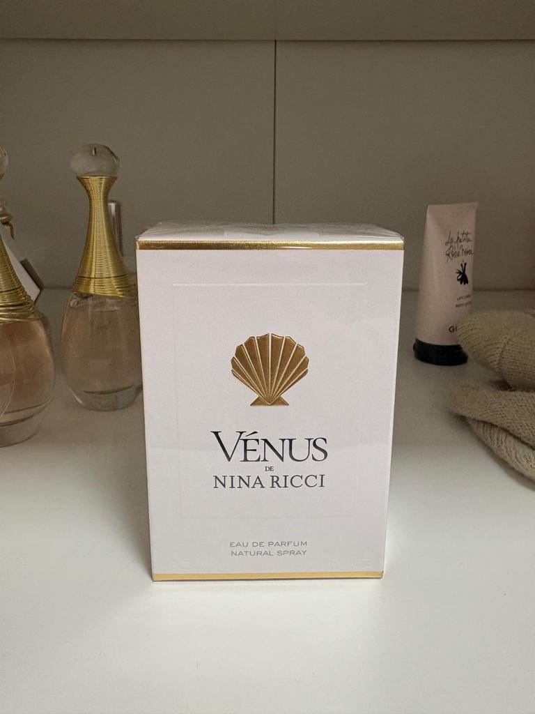 Nieuw! ongeopend! Venus Nina Ricci 30ml eau de parfum, Handtassen en Accessoires, Ophalen of Verzenden