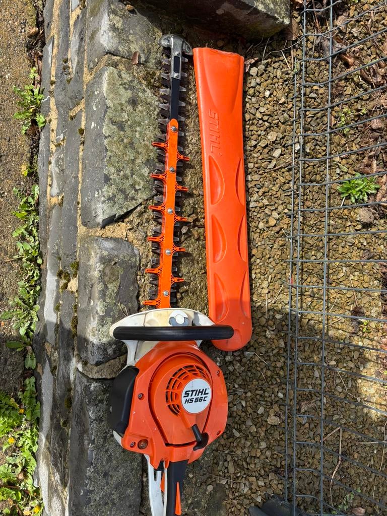 STIHL HS 56c, Enlèvement, Utilisé, Essence