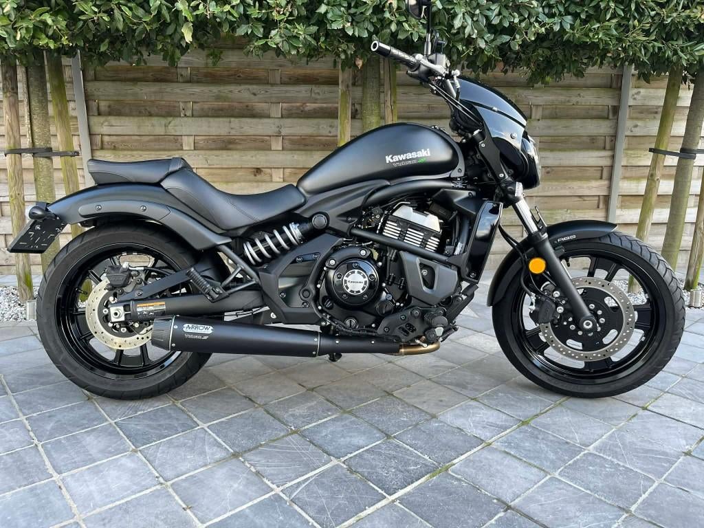 kawasaki vulcan 650s **1700km** 6/2023 **performance pack**, Motoren, Motoren | Kawasaki, 2 cilinders, Bedrijf, Meer dan 35 kW