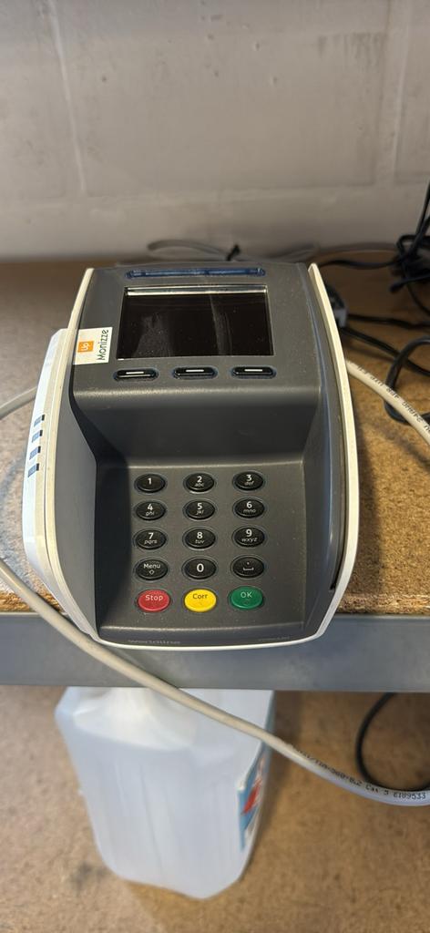 Yomani betaalterminal, Zakelijke goederen, Ophalen