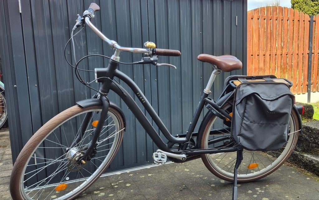 Elops 900 damesfiets - 18maand oud, Fietsen en Brommers, Ophalen, Gebruikt, Elops ( Decathlon ), Versnellingen