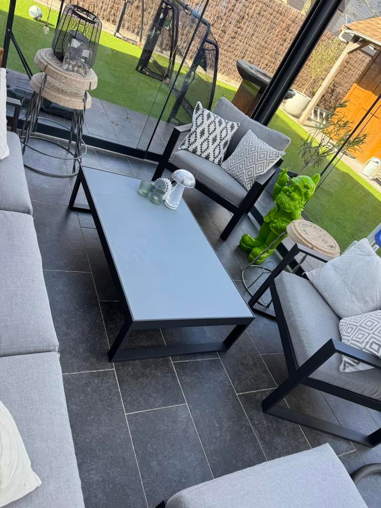 Mooie glazen loungetafel te koop !, Ophalen, Zo goed als nieuw