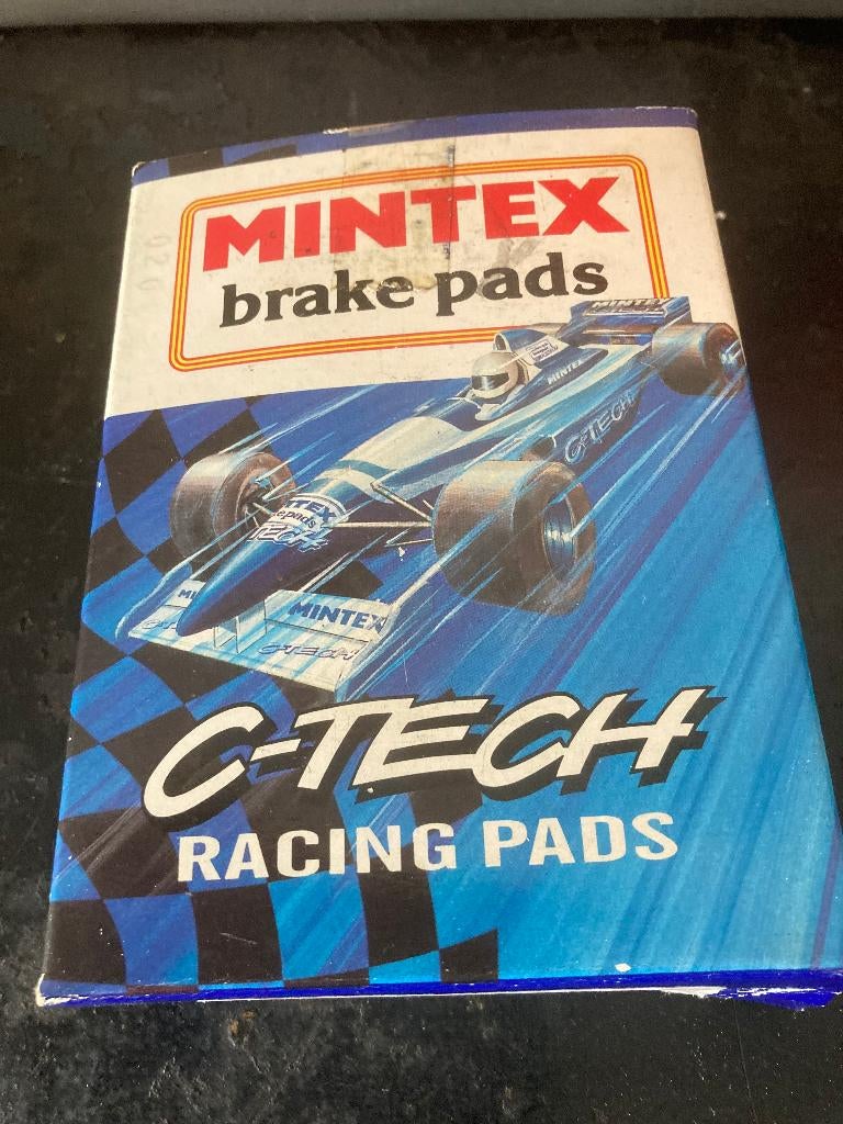 Triumph dolomite pièces neuves, Enlèvement, Neuf, Triumph