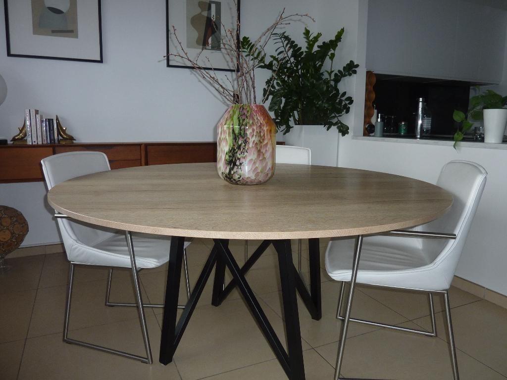 TABLE RONDE, Cinq personnes ou plus, Rond, Comme neuf, Contemporain