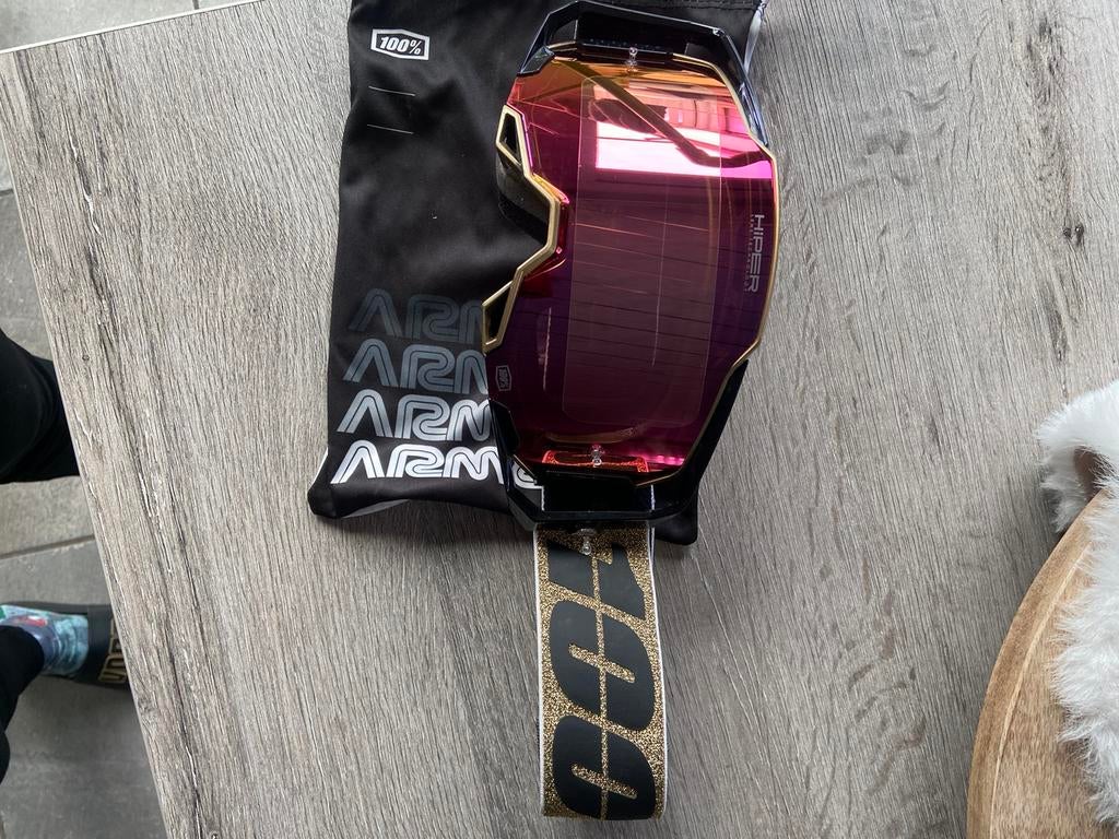 100% armega hiper, Motoren, Accessoires | Overige, Ophalen, Zo goed als nieuw