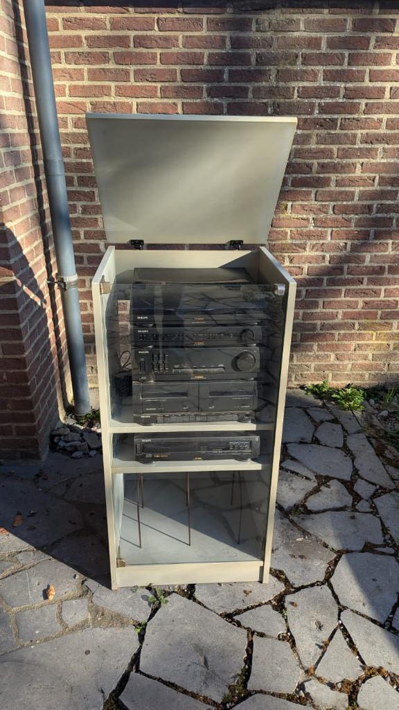 Meuble tourne disque vintage, Huis en Inrichting, Kasten | Vitrinekasten, Zo goed als nieuw, Minder dan 100 cm, Minder dan 50 cm