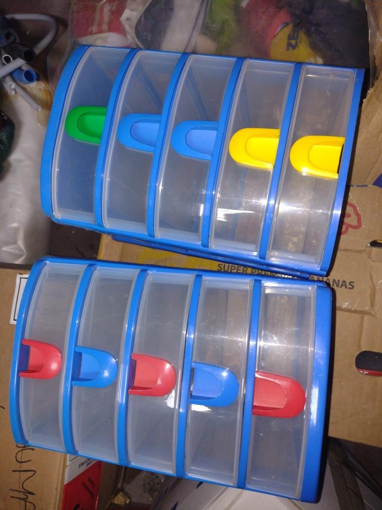 Klein opbergdoos met ladenblokjes, Ophalen