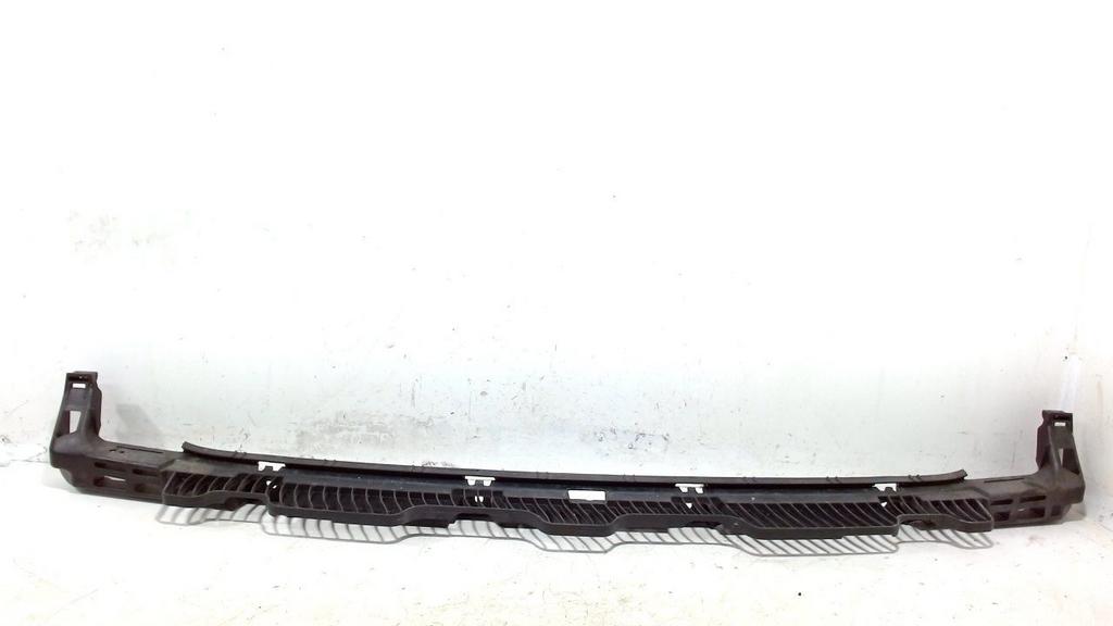 Bumpersteun achter Volkswagen Golf, Onderdelen@venauto.nl, Van der Ven Autorecycling B.V., Ettenseweg 76, 4706 PB Roosendaal, The Netherlands