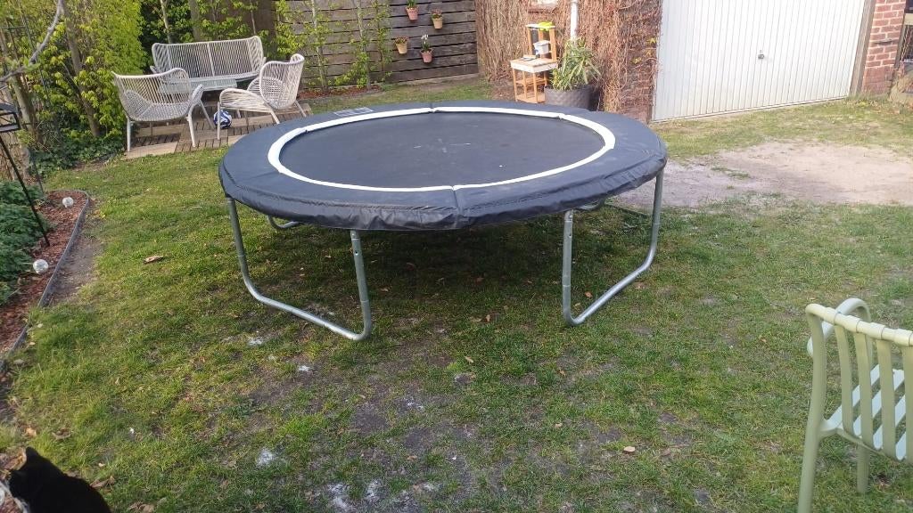 Trampoline, Ophalen, Gebruikt