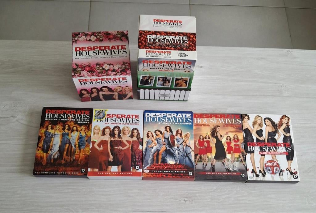 Desperate housewives compleet, Ophalen of Verzenden