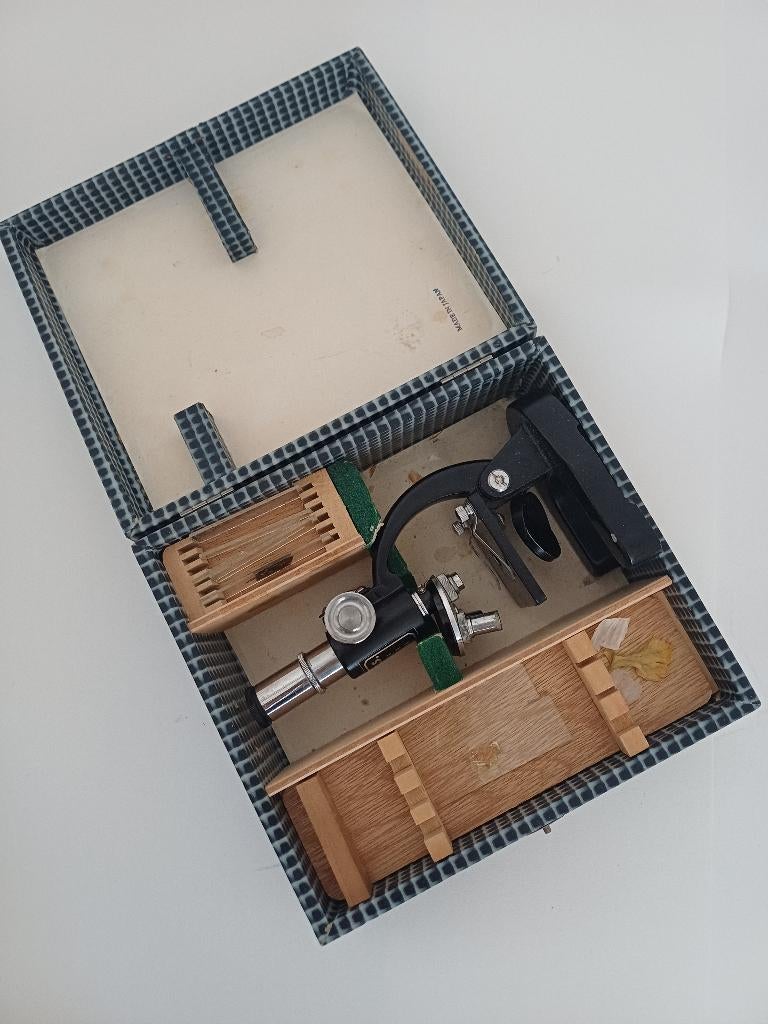 Japanse vintage microscoop, Audio, Tv en Foto, Optische apparatuur | Microscopen, Ophalen of Verzenden, Gebruikt, Minder dan 400x