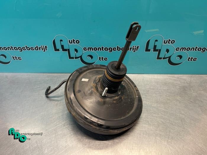 Rembekrachtiger van een Opel Astra (Astra H 04-), Gebruikt, -, -, Opel