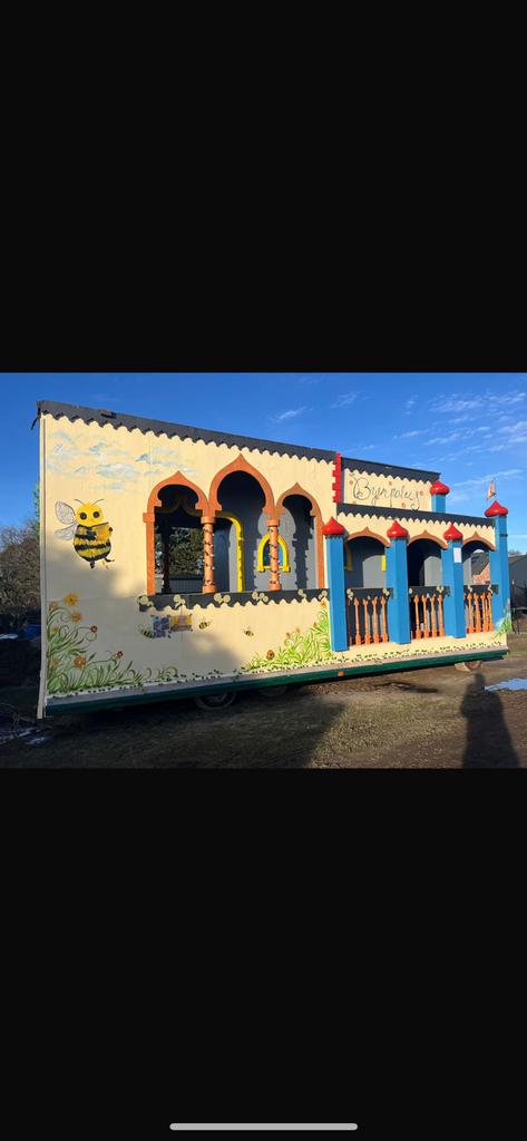 Te huur mooie grote wagen meg veel mogelijkheden, Ophalen, Zo goed als nieuw