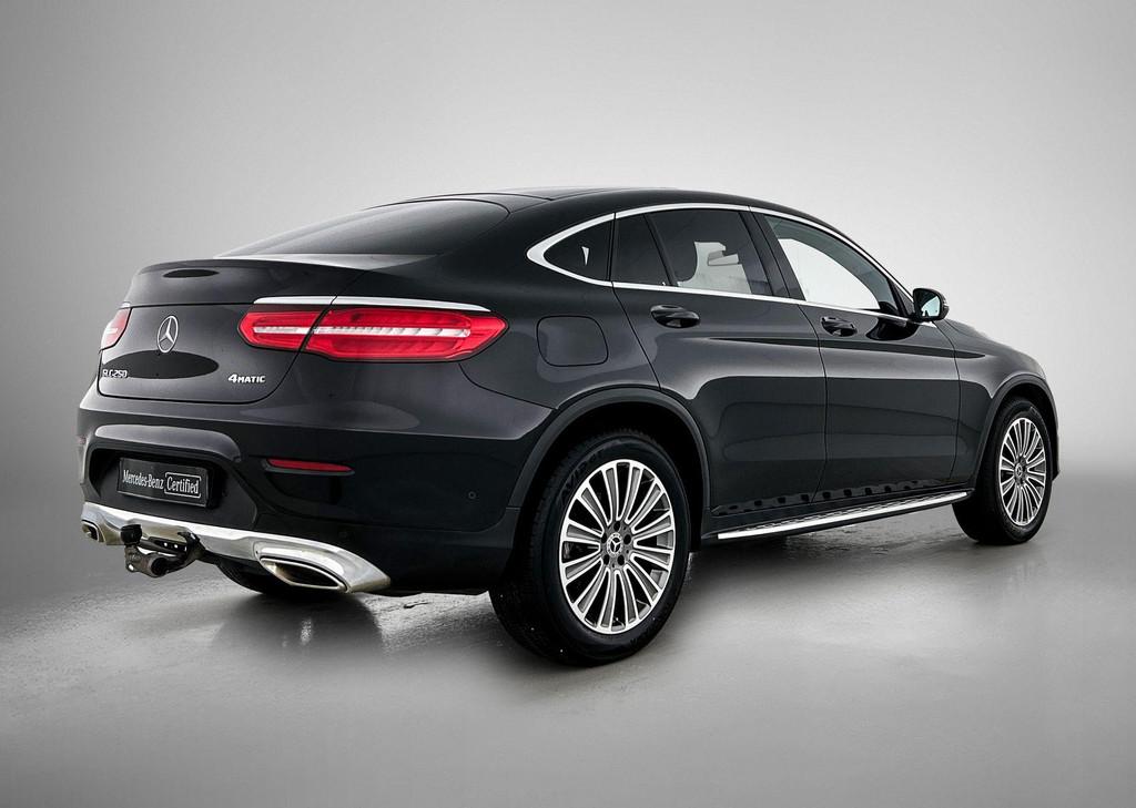 Mercedes-Benz GLC-Klasse 250 4MATIC Coupé Luxury Line | Tre, Auto's, Mercedes-Benz, Automaat, Stof, Gebruikt, 4 cilinders