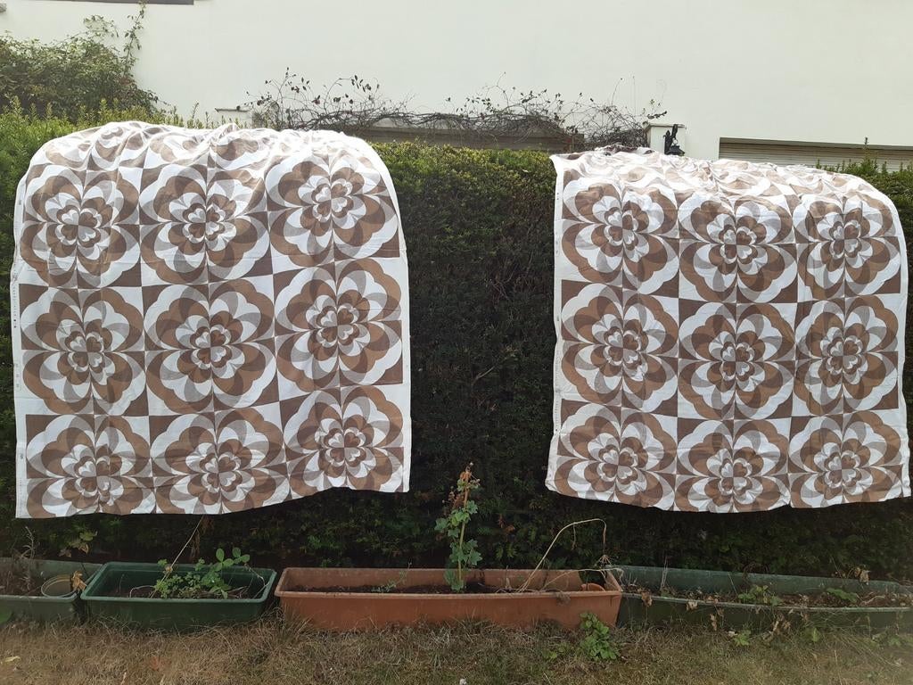 2 rideaux prêts à  être  accrochés, Enlèvement ou Envoi, Utilisé