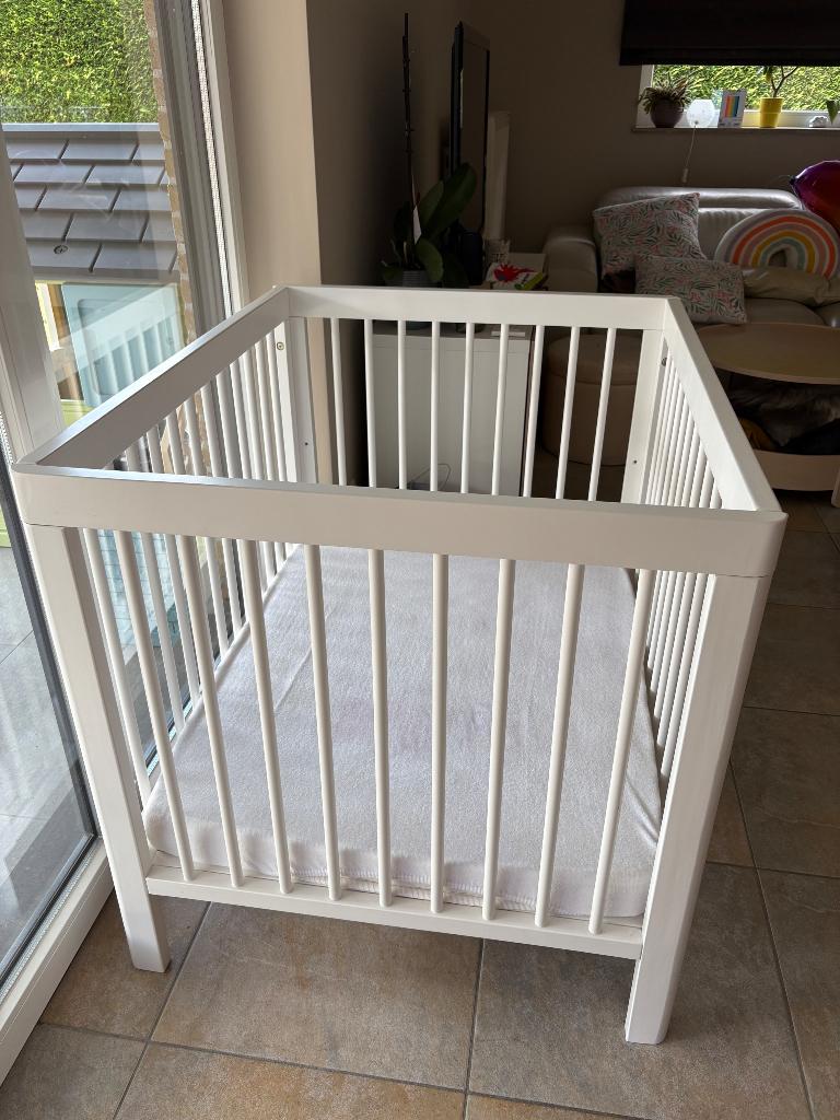 Park / box Troll Lukas, Enlèvement, Comme neuf, Rectangulaire, Réglable en hauteur