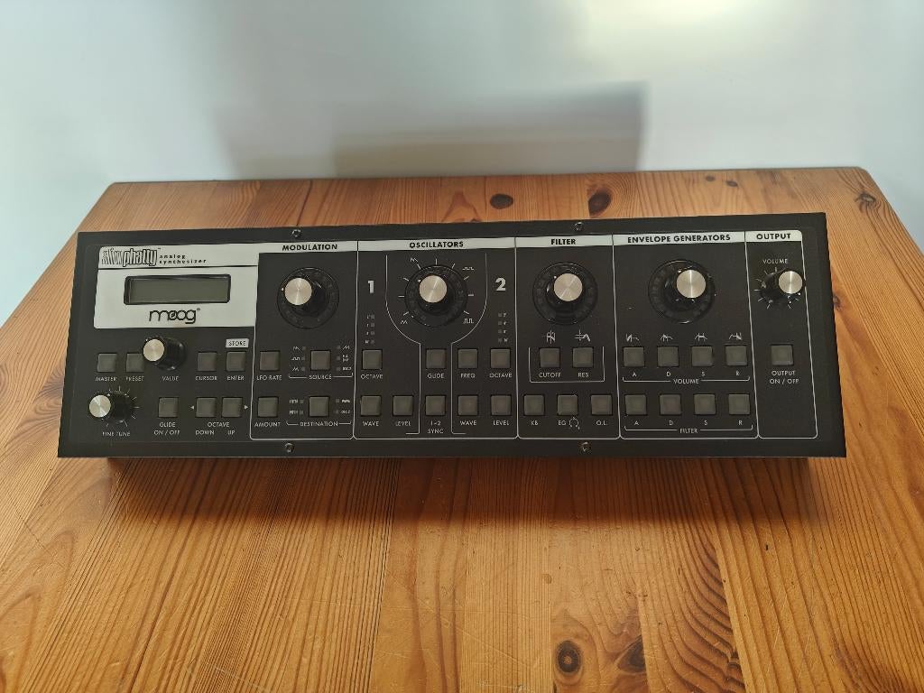 Moog Slim Phatty Analog Synthesizer, Musique & Instruments, Synthétiseurs, Enlèvement ou Envoi