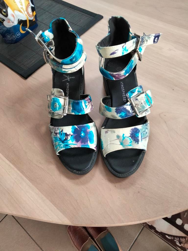 sandalen nieuw van Atmosphere maat 38.lakleder., Kleding | Dames, Schoenen, Ophalen of Verzenden, Zo goed als nieuw