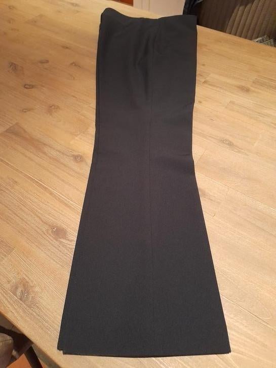Dames broek van Zara, maat L/42, Ophalen of Verzenden, Zo goed als nieuw, Maat 42/44 (L)