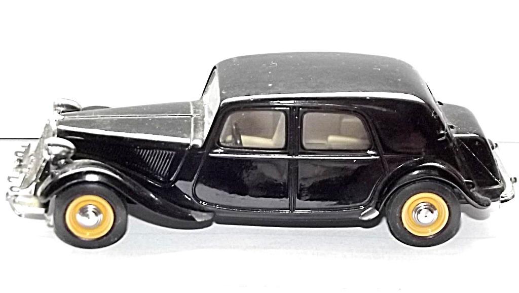 DINKY - Citroën 15 CV, Hobby en Vrije tijd, Modelauto's | 1:43, Ophalen of Verzenden, Gebruikt, Auto, Dinky Toys
