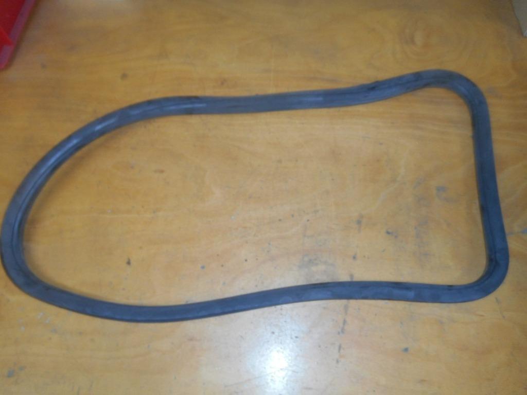 VW Kever rechter zijraam afdichting (na 1971), Ophalen, Nieuw, Volkswagen