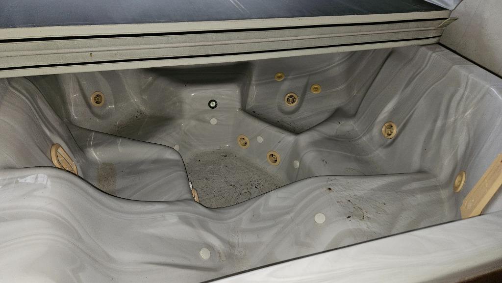 Jacuzzi - 5 places, Jardin & Terrasse, Bains à remous et Spas, Encastré, Couverture, Enlèvement, Utilisé